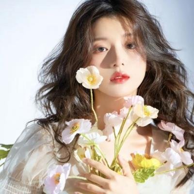 闪婚豪门总裁老公又宠又撩